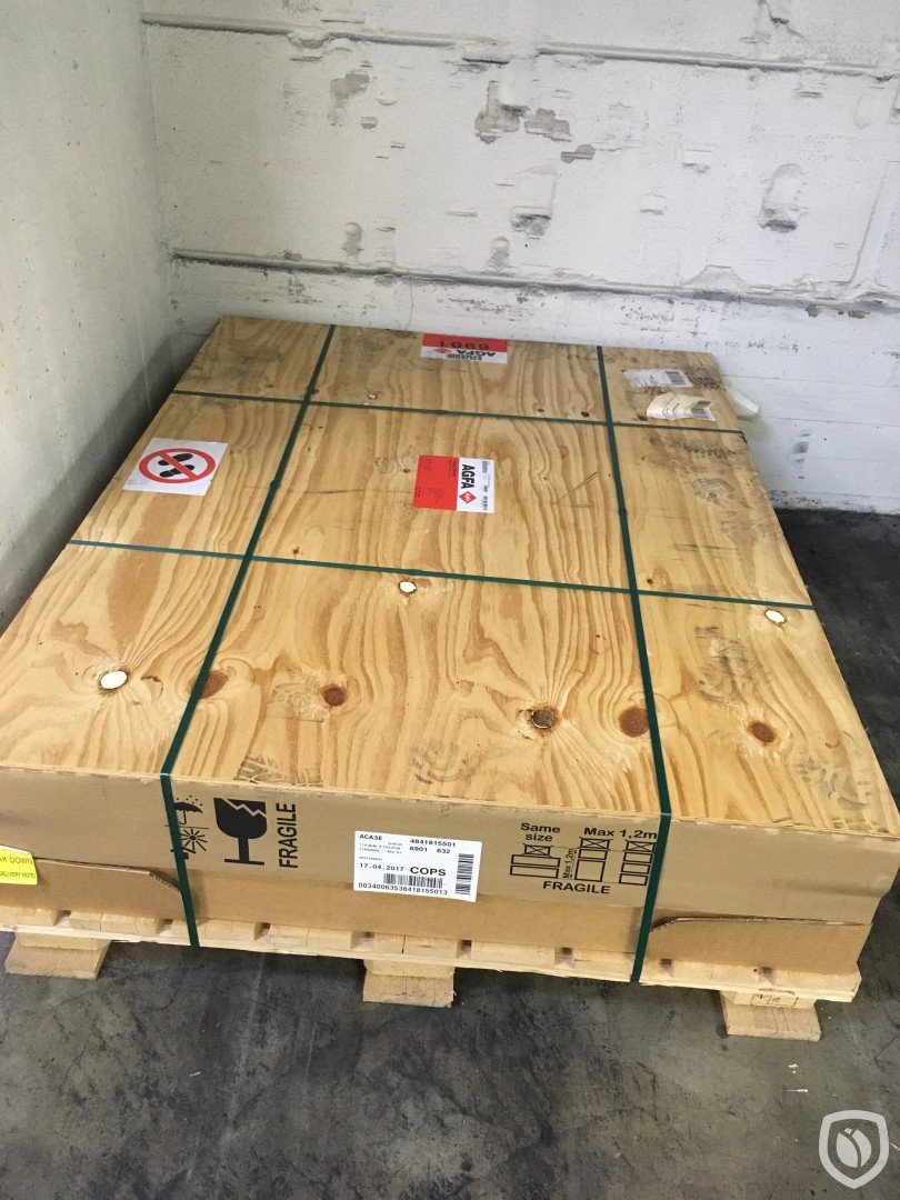 box with new plates