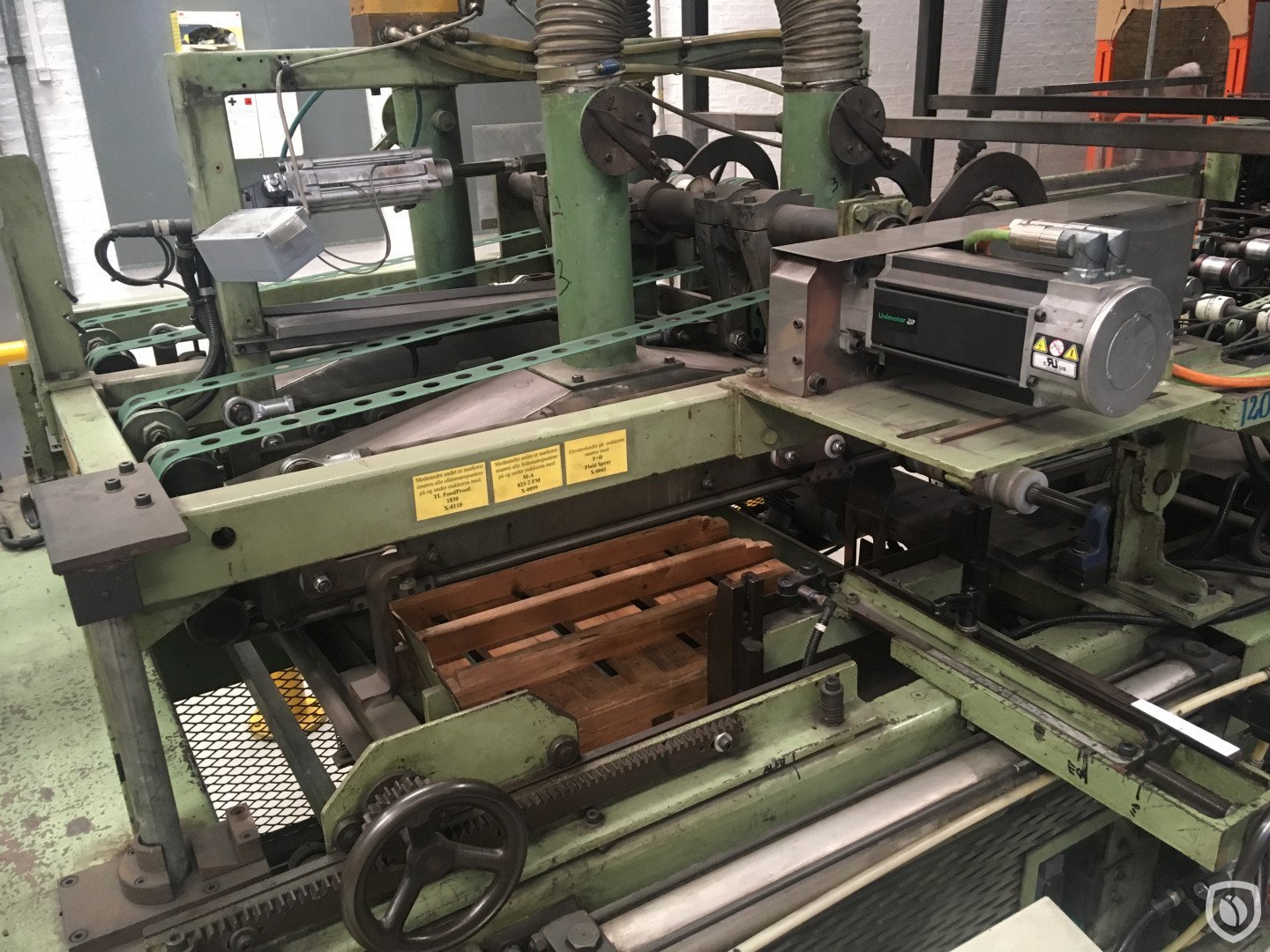 Mailander 162 printing line with LTG tunnel-oven